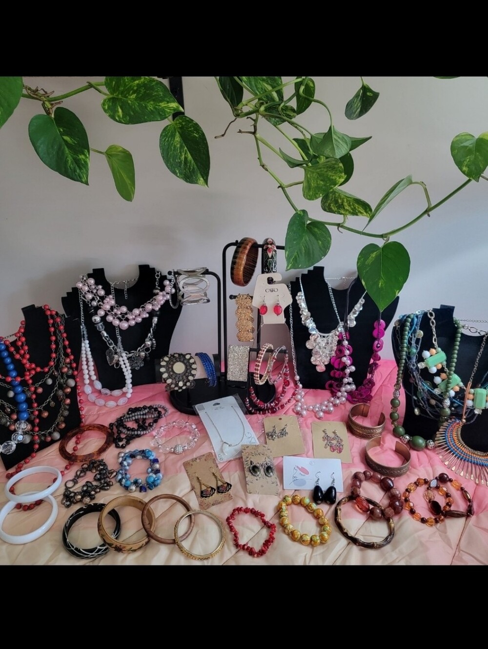 Huge Bundle Of Jewelry